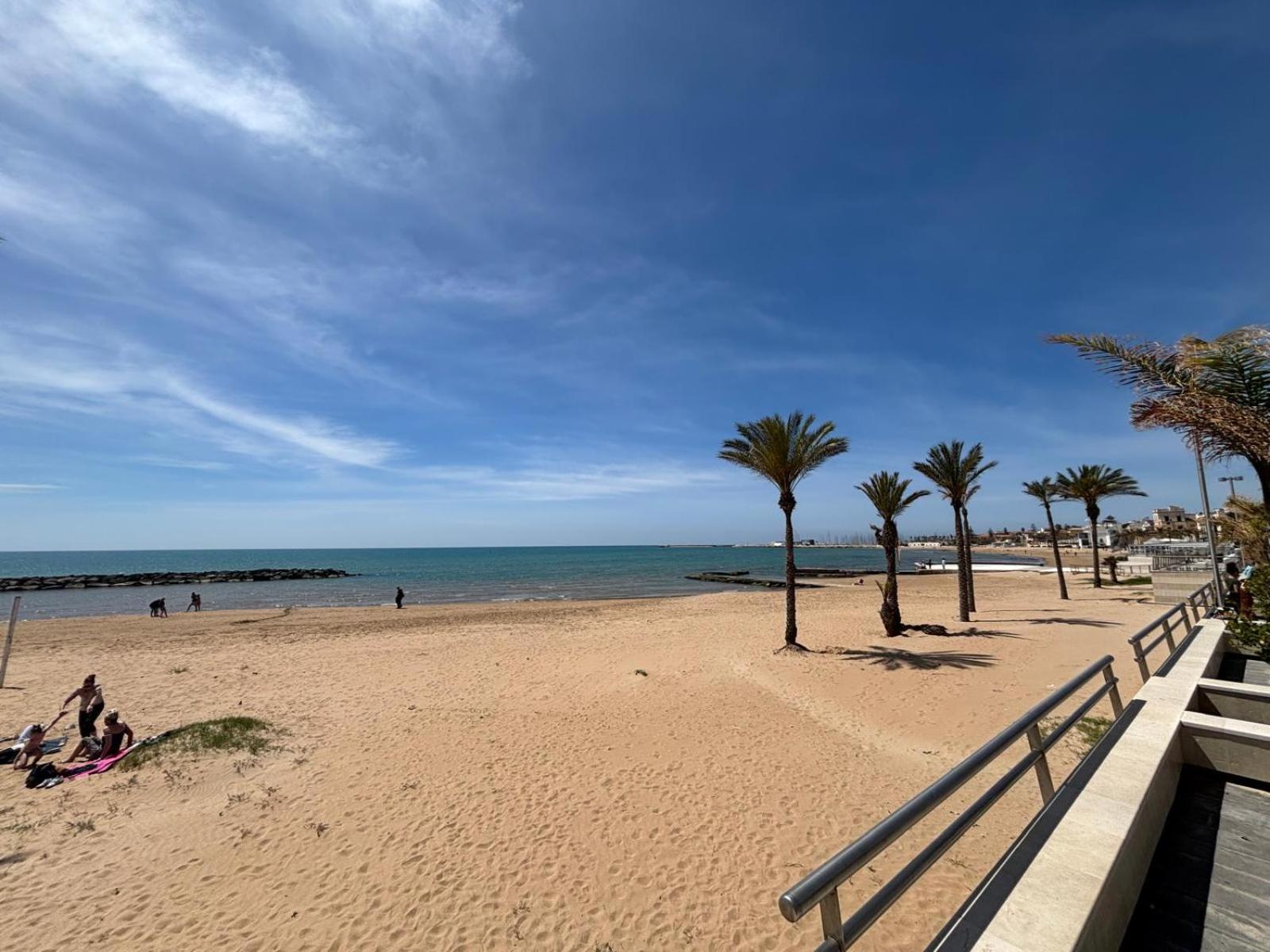 Acquamarina House Marina Di Ragusa Buitenkant foto