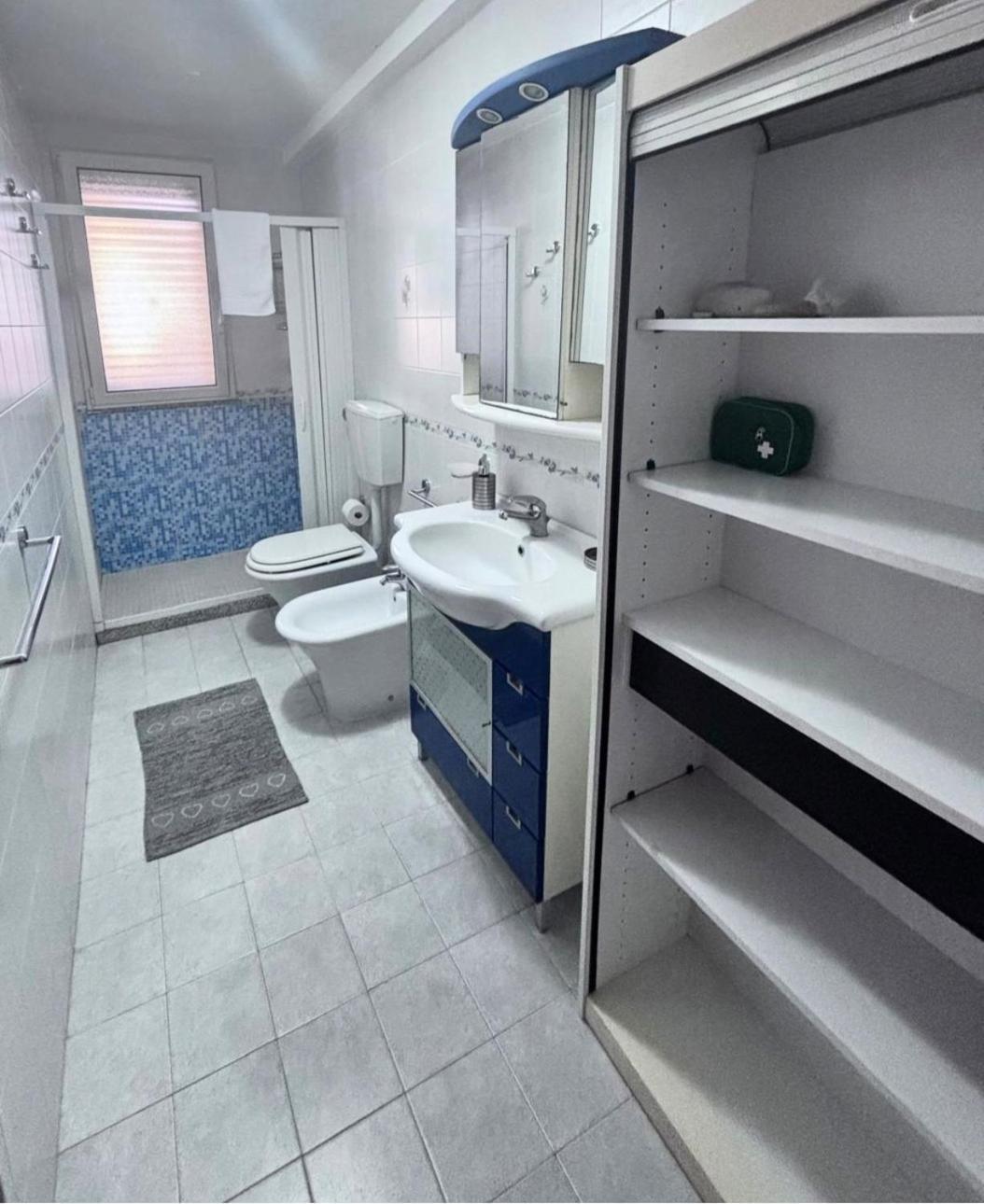 Acquamarina House Marina Di Ragusa Buitenkant foto